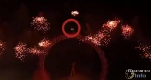 Жители Лондона наблюдали НЛО в новогоднюю ночь (видео )
