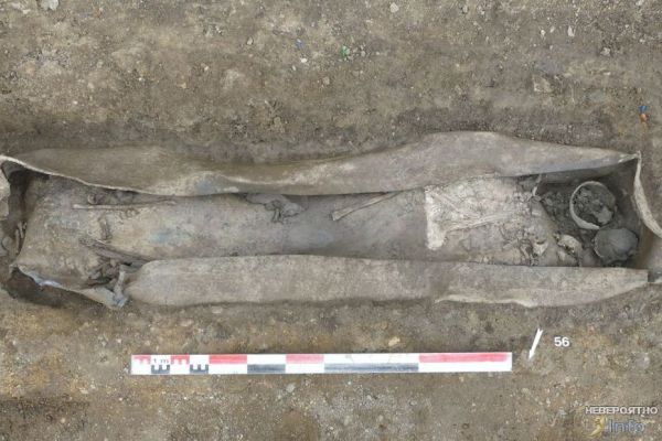 Обнаружен свинцовый саркофаг возрастом 1,5 тыс. лет (фото, видео)